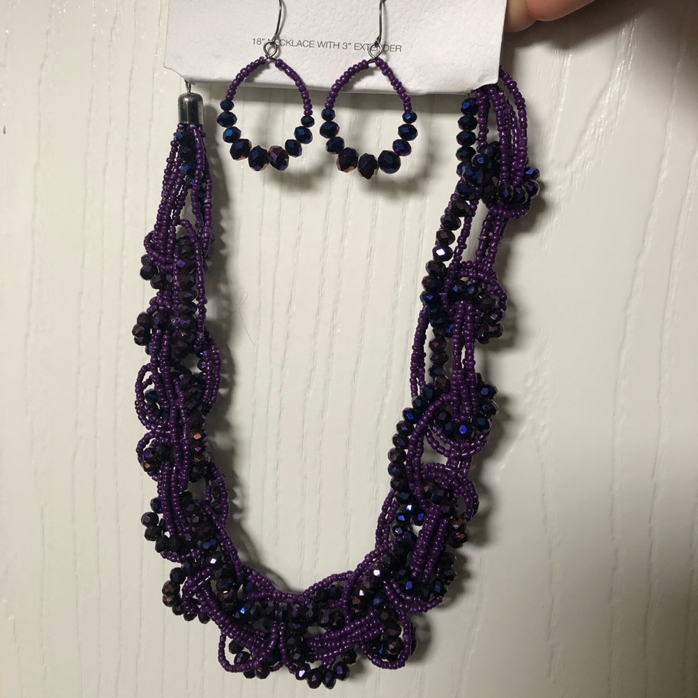 18” Necklace with 3” Extender (earrings included)